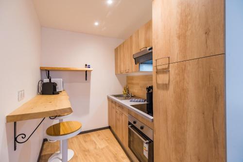 Agréable studio, terrasse privée en plein centre ville de Lannion