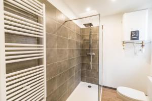 Agréable studio, terrasse privée en plein centre ville de Lannion