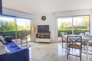 Agreable T2 dans residence avec piscine