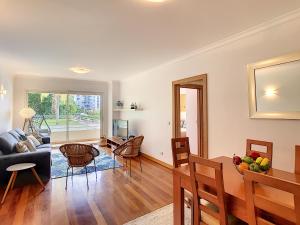 Aidan Apartment by MHM