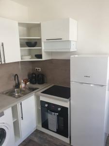 Air-conditioned and free WIFI apartment next to Promenade des Anglais