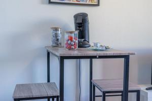 Air-conditioned apartment terrace gare st Charles