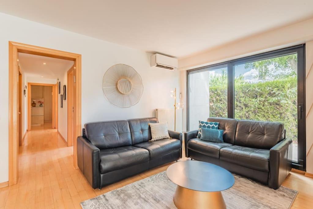 Air-conditioned apartment with private parking 13011 Marseille