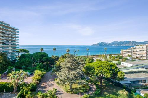 Air conditioned flat with loggia and view on the sea - Cannes - Welkeys