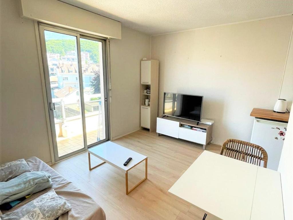 Appartement Appartement Aix-les-Bains, 2 pièces, 2 personnes - FR-1-555-21 7 Boulevard de Russie, 73100 Aix-les-Bains