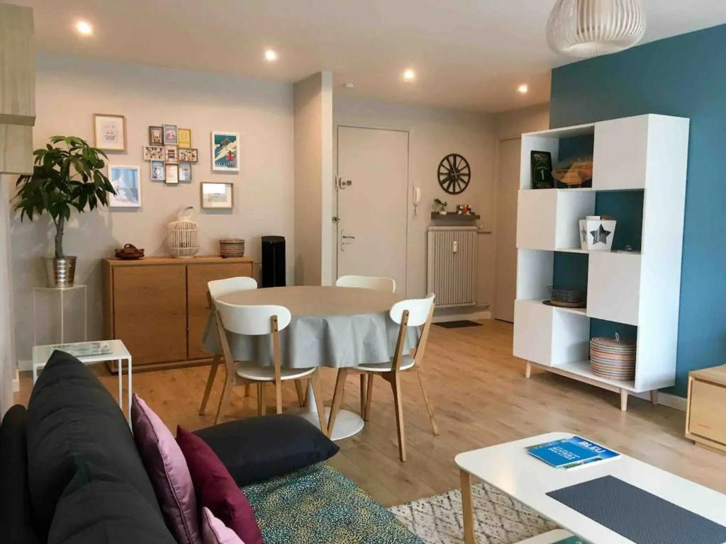 Appartement Appartement Aix-les-Bains, 2 pièces, 2 personnes - FR-1-617-10 5 avenue de Marlioz, 73100 Aix-les-Bains