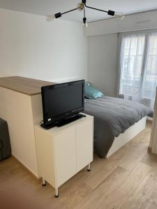 Appartement Aix-les-Bains cœur de ville et du lac Bât 4, Etage 5 9 Boulevard des Côtes 73100 Aix-les-Bains Rhône-Alpes