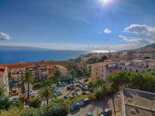 Appartement Ajaccio, 2 pièces, 4 personnes - FR-1-61-474 Ajaccio france