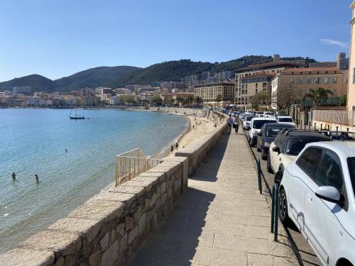 Ajaccio, Appt, lumineux, proche centre Ville