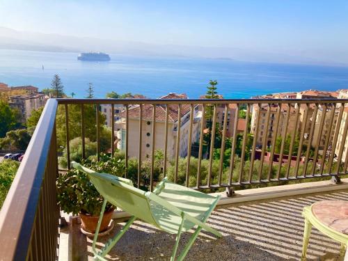 AJACCIO VUE MER, 3 chambres, 6 personnes