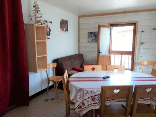 Appartement Albiez-Montrond, 2 pièces, 5 personnes - FR-1-618-5 Albiez-Montrond france