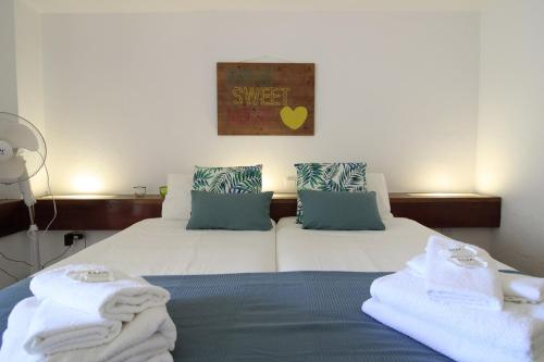 Albufeira Açoteias Studio With Pool by Homing