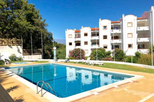 Albufeira + appartement proche plage avec piscine