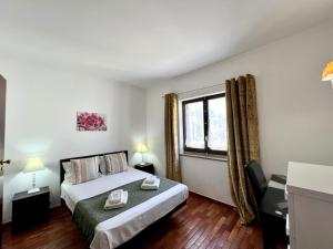 Albufeira Beach & Ocean View 1 by Homing