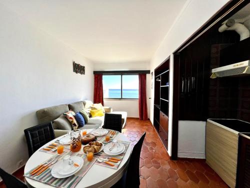 Albufeira Beach & Ocean View 4 by Homing