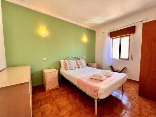 Albufeira Classic 2 by Homing