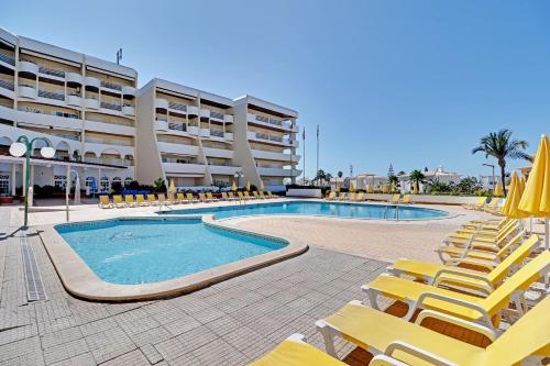 Albufeira Concept with Pool by Homing