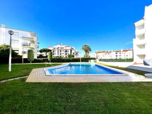 Appartement Albufeira Downtown With Pool by Homing Rua Camilo Castelo Branco, Edificio Areias Mar, 40 8200-001 Albufeira Algarve