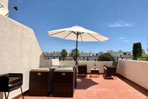 Albufeira Jardim l old town and beach - Hawai