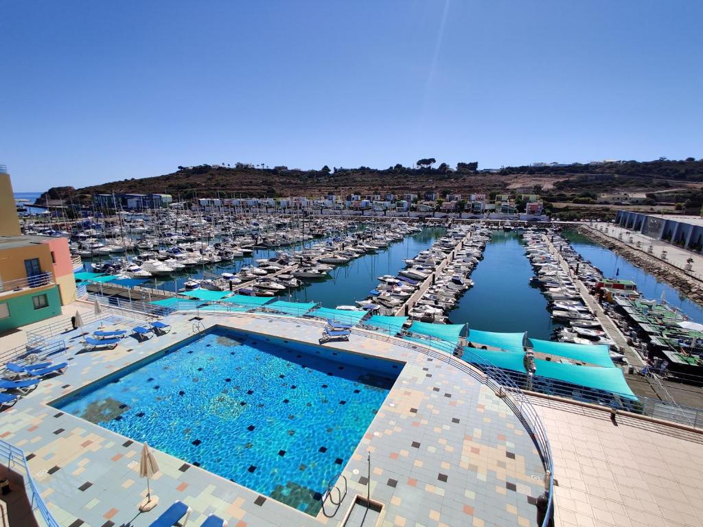 Albufeira Marina Views Alameda da Orada, Lote 1-B, 3D, 8200-394 Albufeira
