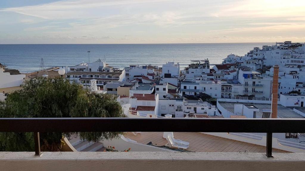 Albufeira sea view (52) Rua Fernão Magalhães, 12, 8200-129 Albufeira