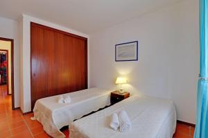 Albufeira Typical with Pool by Homing