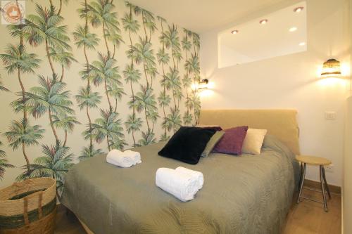 ALC - MACE10 - 6 min PALAIS AND BEACHES