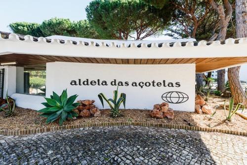 ALDEIA DAS AÇOTEIAS VILLAGEs