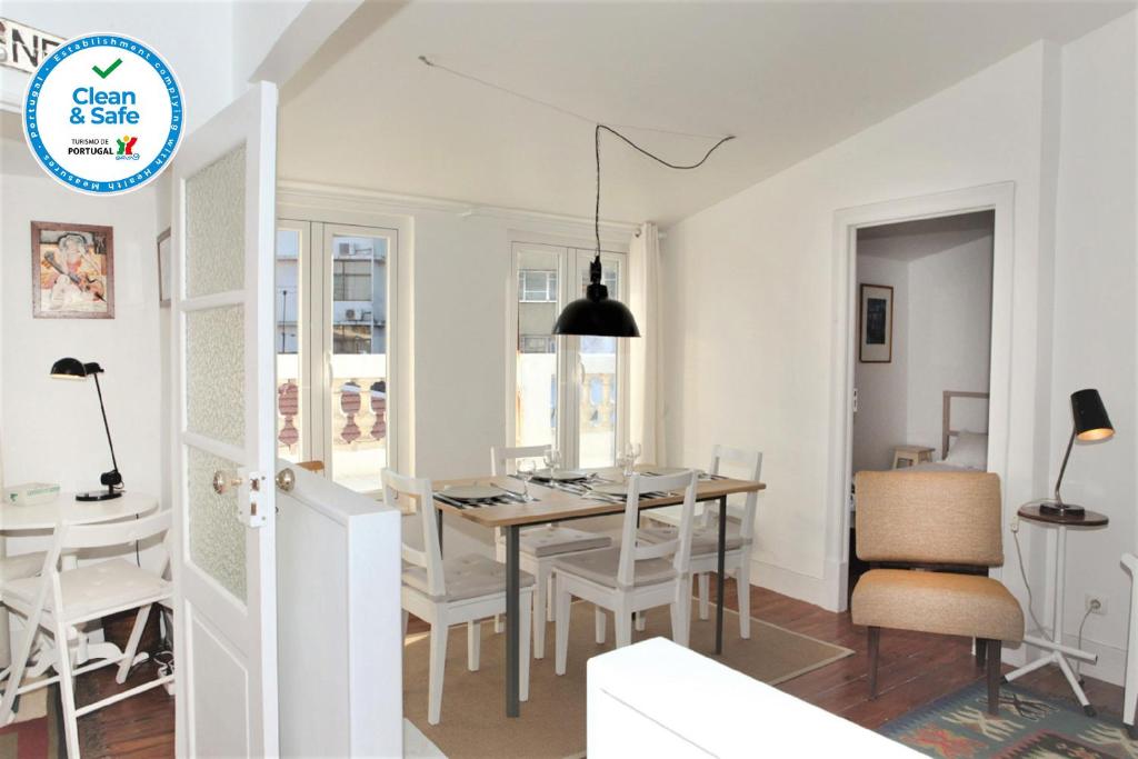 Alegria Apartment in Principe Real Rua da Alegria 48, 3rd floor, 1250-184 Lisbonne