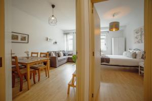 ALEGRIA FLAT IN CITY CENTER with ELEVATOR