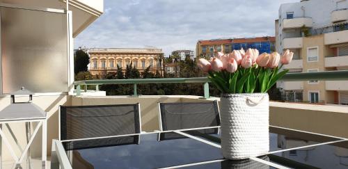 Alery apartment with terrace