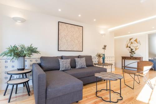 Alfama Cozy Two-Bedroom Apartment w/ River View - by LU Holidays