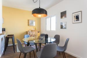Alfama Lounge Three-Bedroom Apartment w/ River View and Parking - by LU Holidays