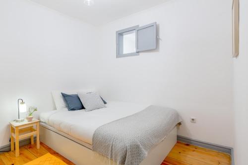 Alfama Spacious and Central Amazing Apartment, By TimeCooler