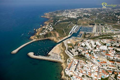 Algarve \