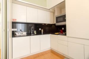 Aliados Downtown Studio by Porto City Hosts