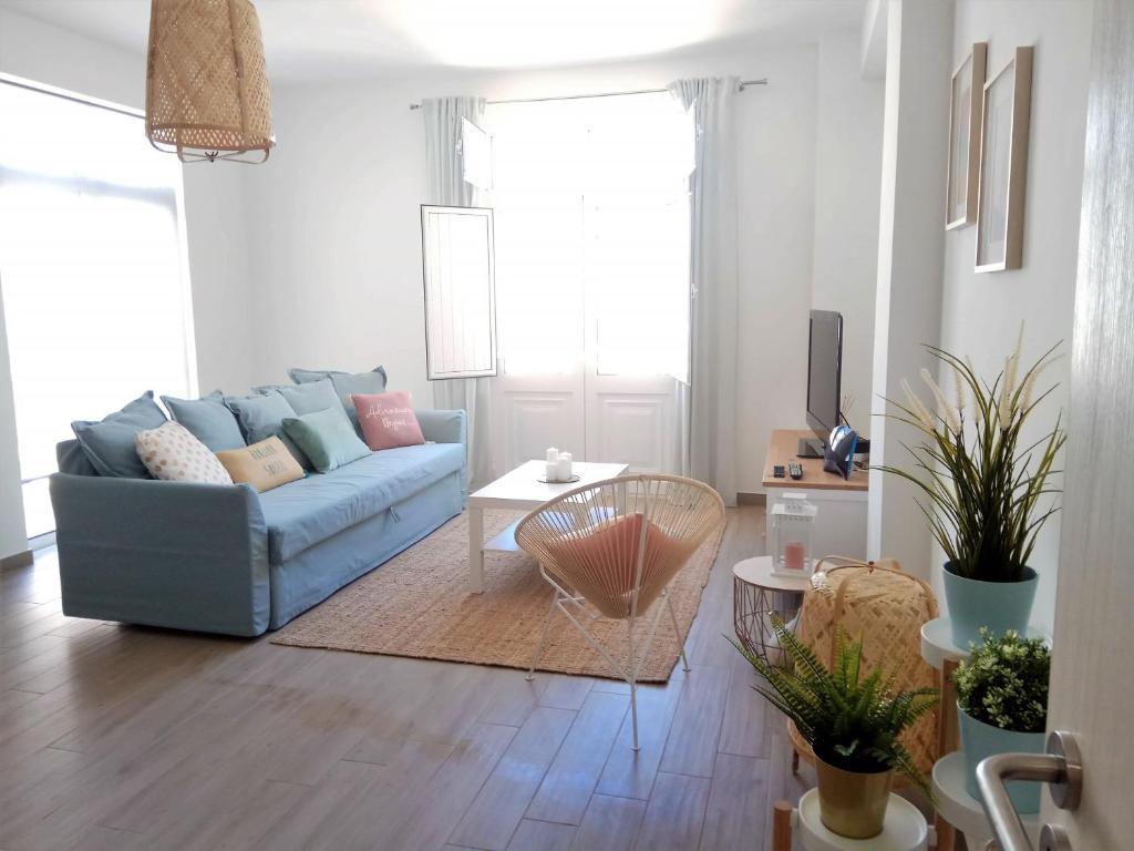 ALMA Flat in Olhão Rua Carlos da Maia 43, 1º Frt, 8700-379 Olhão
