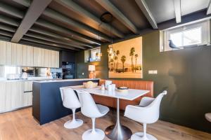 ALMA KEYWEEK Duplex apartment with terrace and ocean view in Biarritz