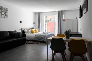Almada Downtown 303