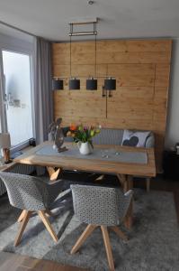 Appartement ALMI - Alpenglück Traumhafte Whg.m.20qm Dachterr. 12 An der Sonnhalde 87534 Oberstaufen Bavière