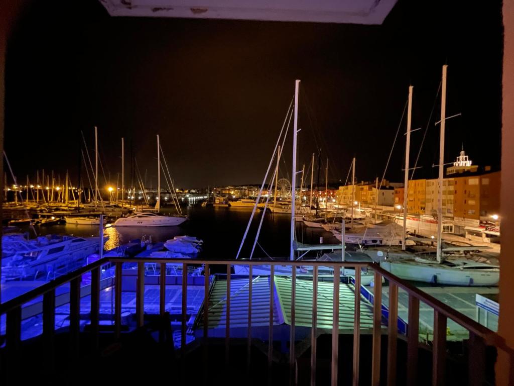 Almirante 1 Four Bedrooms