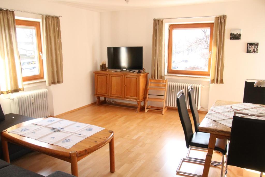 Appartement Alpen - Apartments II Unterfeldstraße 2 82467 Garmisch-Partenkirchen