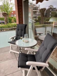 Alte-Bergstrasse-12-App-6-kleine-Perle-ABS-006