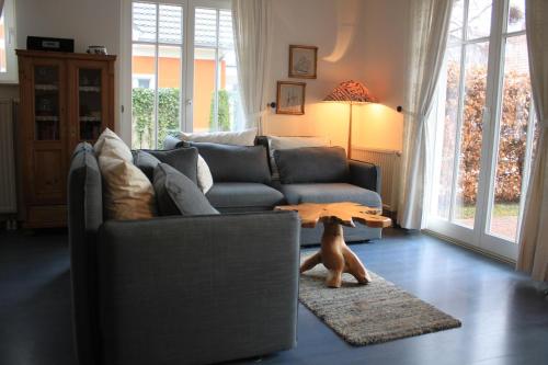 Alte Reihe 9 Wohnung 1