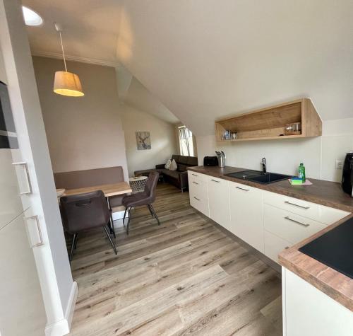 Alte Schulstraße Altstadt Borkum Zentrum Wohnung 4 rechts
