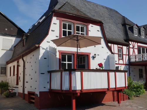 Altes Fährhaus an der Mosel anno1633