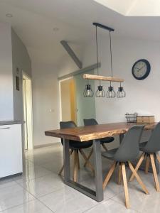 Appartement Altes Pfarrhaus Finkenherdstraße 2 74889 Sinsheim Bade-Wurtemberg