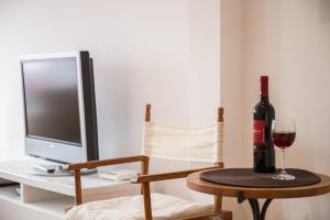 ALTIDO Charming 1BR Apt with workspace in Sao Bento