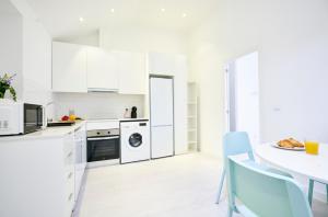 Appartement ALTIDO Fabulous 3-BR Apartment in Western Lisbon 45 Rua do Alvito 1300-059 Lisbonne -1