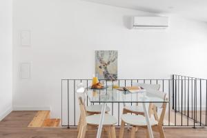 ALTIDO Flat with Open Terrace & Easy Access to Centre